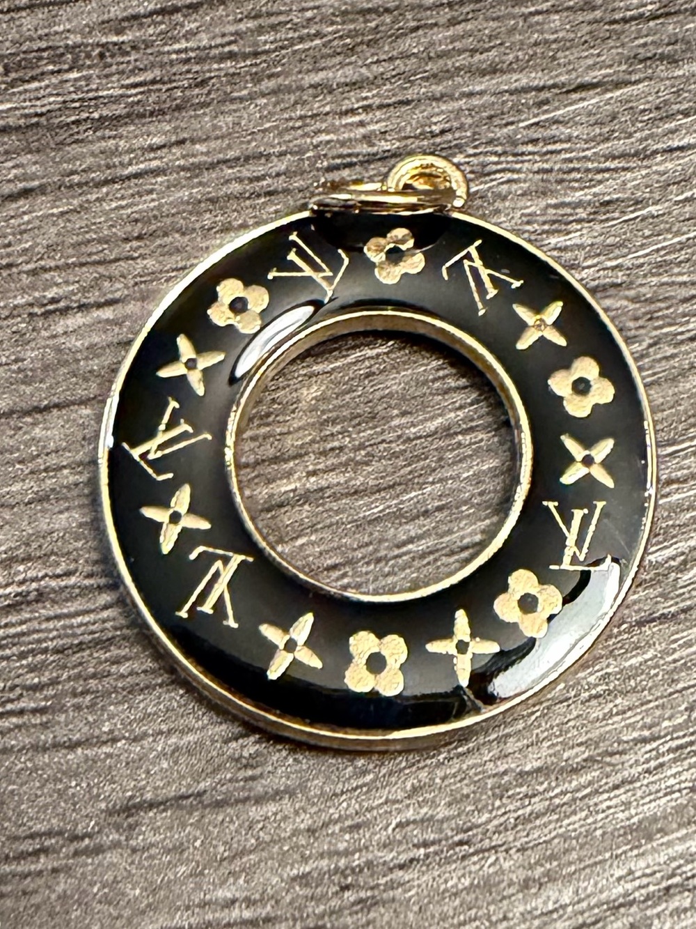 Designer-Inspired Black and Gold Circular Pendant